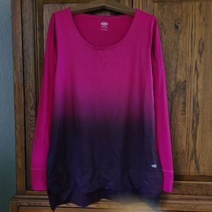 Maurice's In Motion long sleeve athleisure top Sz M
